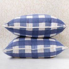Load image into Gallery viewer, Pair of Poleng Delft Pillows