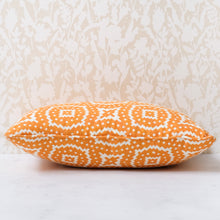 Load image into Gallery viewer, Java Cayenne Pillow