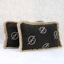 Load image into Gallery viewer, Pair of Mud Cloth Pillows