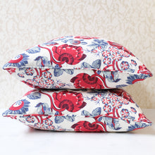 Load image into Gallery viewer, Pair of Michel Capri PIllows