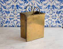 Load image into Gallery viewer, Vintage Brass Shopping Bag
